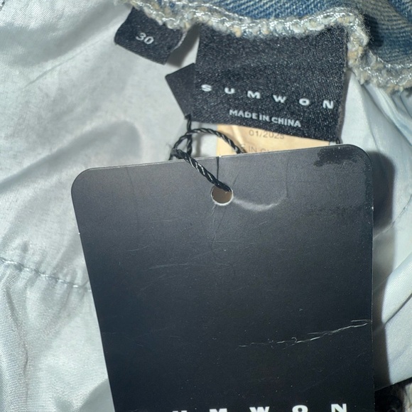 Distressed Wide Leg Jeans in Gray - Picture 6 of 7